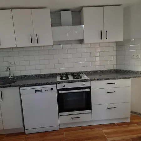 Hotel apartamentowy Koeknar *